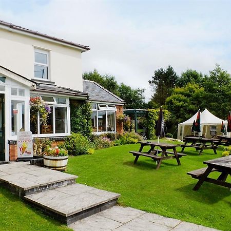 The Trout Inn Beulah Екстер'єр фото